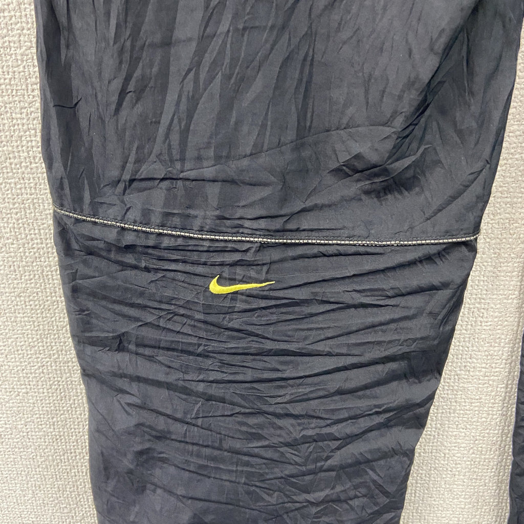 NIKE　ナイキ　ウーブンパンツ/トレーニングパンツ　黒　ブラック　XLサイズ　古着