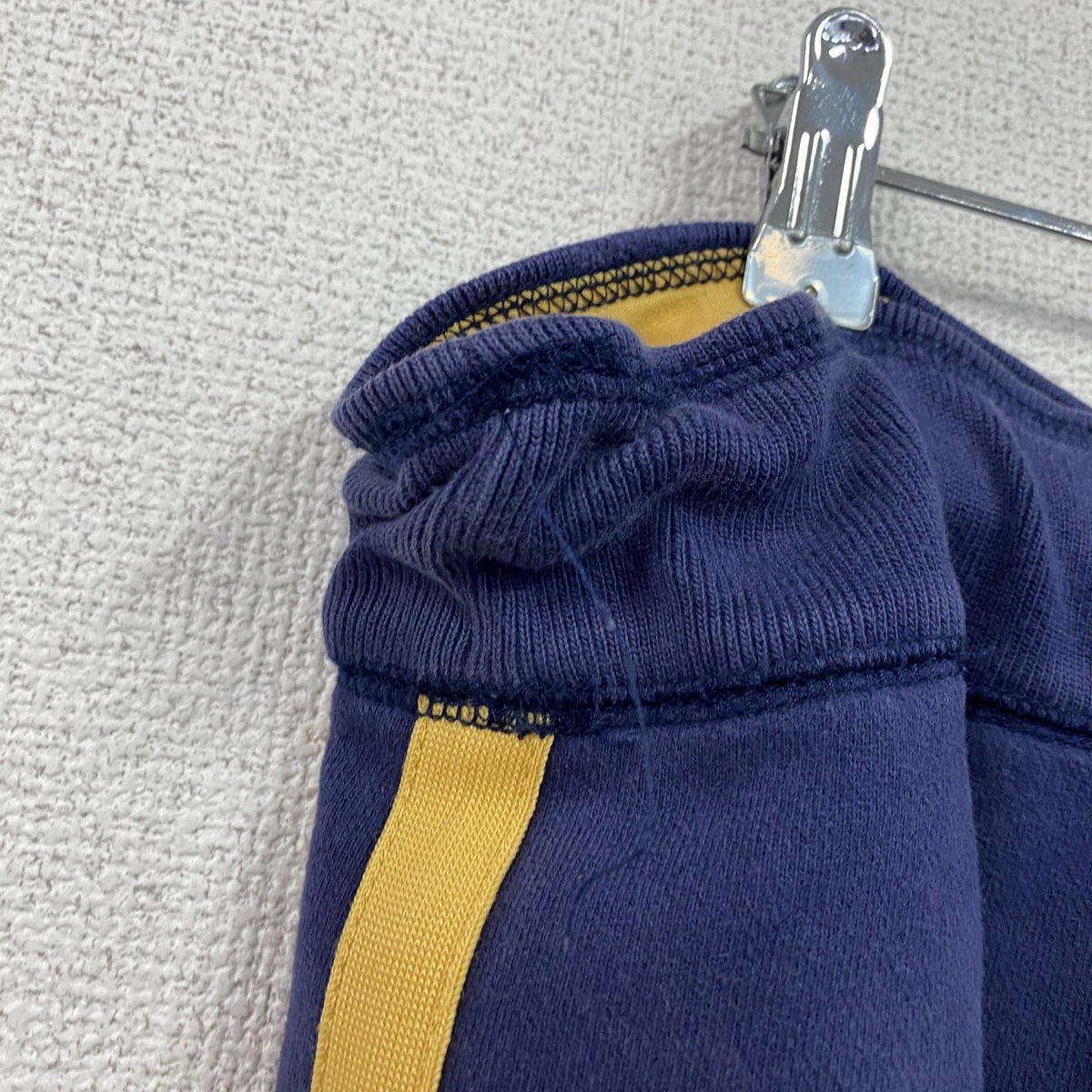 00s　Abercrombie&Fitch　アバクロンビー&フィッッチ　トラックパンツ/ジャージパンツ　裏ボア　紺　ネイビー　Lサイズ　