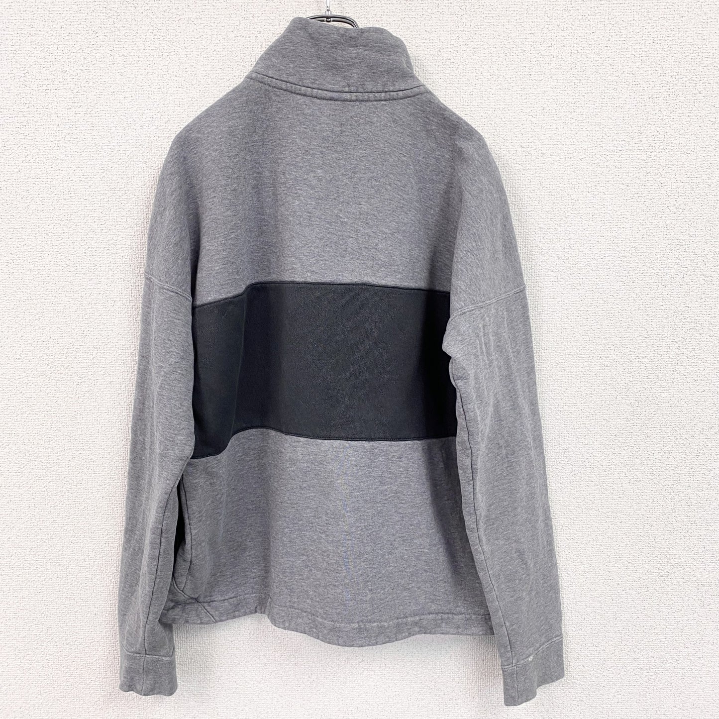 NIKE　ナイキ　ハーフジッププルオーバースウェット/トレーナー　バイカラー　灰色　グレー　Lサイズ