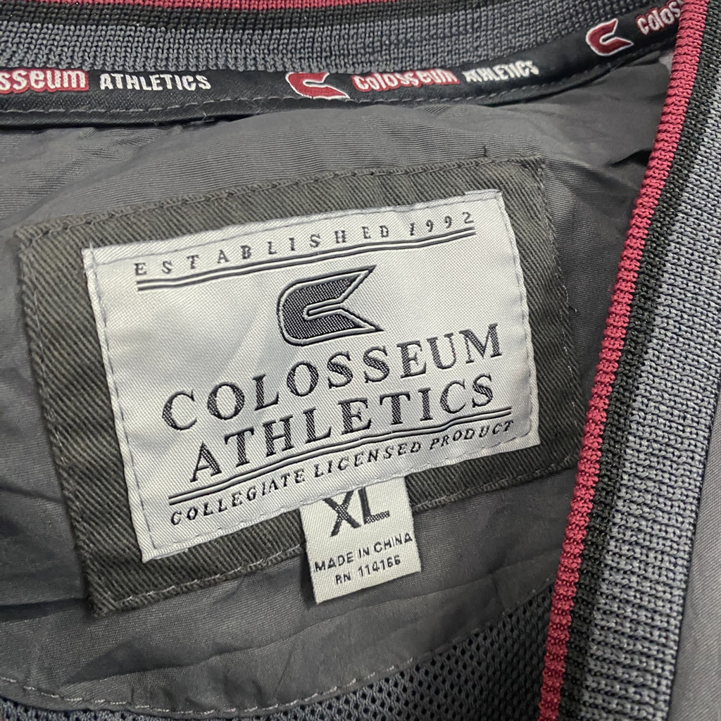 COLOSSEUM ATHLETICS　プルオーバージャケット　Vネック　カレッジロゴ　ワッペン　灰色　グレー　XLサイズ　古着