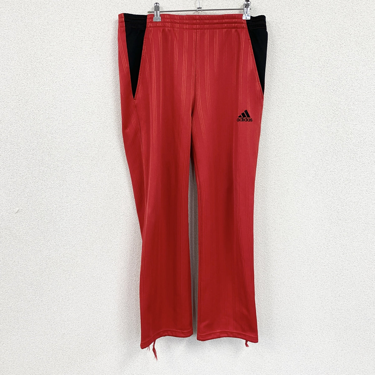 adidas　アディダス　トラックパンツ/ジャージ　赤　レッド　Mサイズ　古着