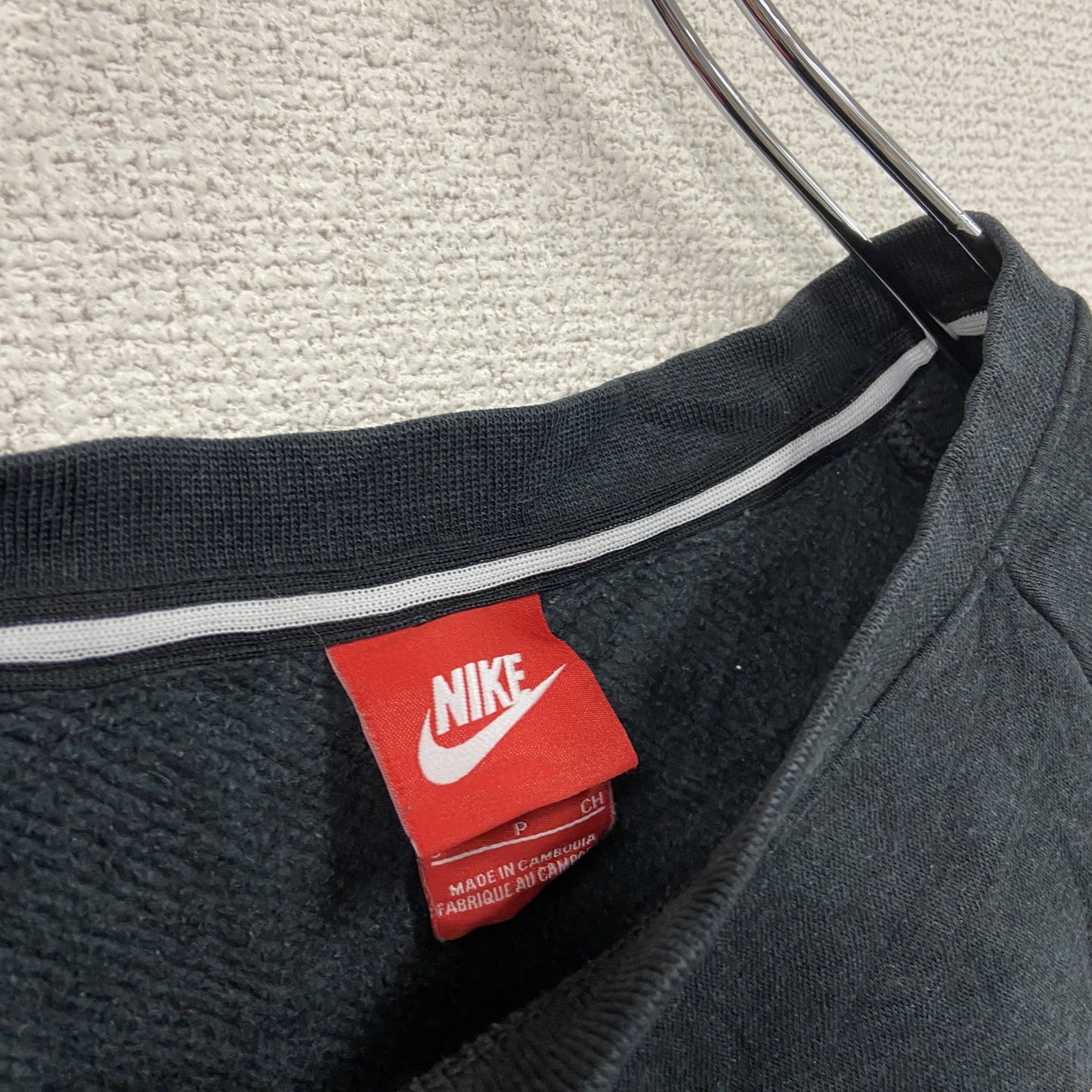 NIKE　ナイキ　スウェット/トレーナー　黒　ブラック　Sサイズ