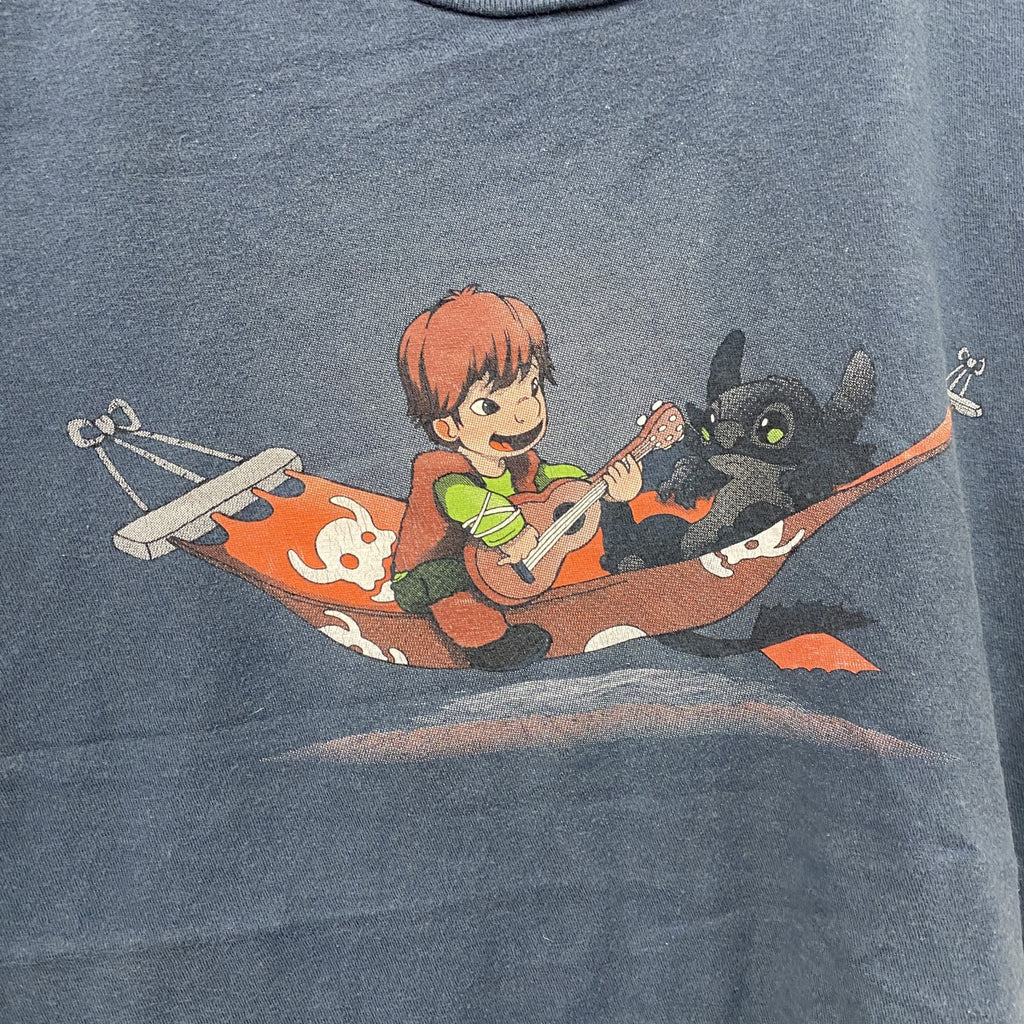 tultex　ヒックとドラゴン　半袖プリントTシャツ　アニメＴ　ムービーＴ　紺　ネイビー　Mサイズ　古着