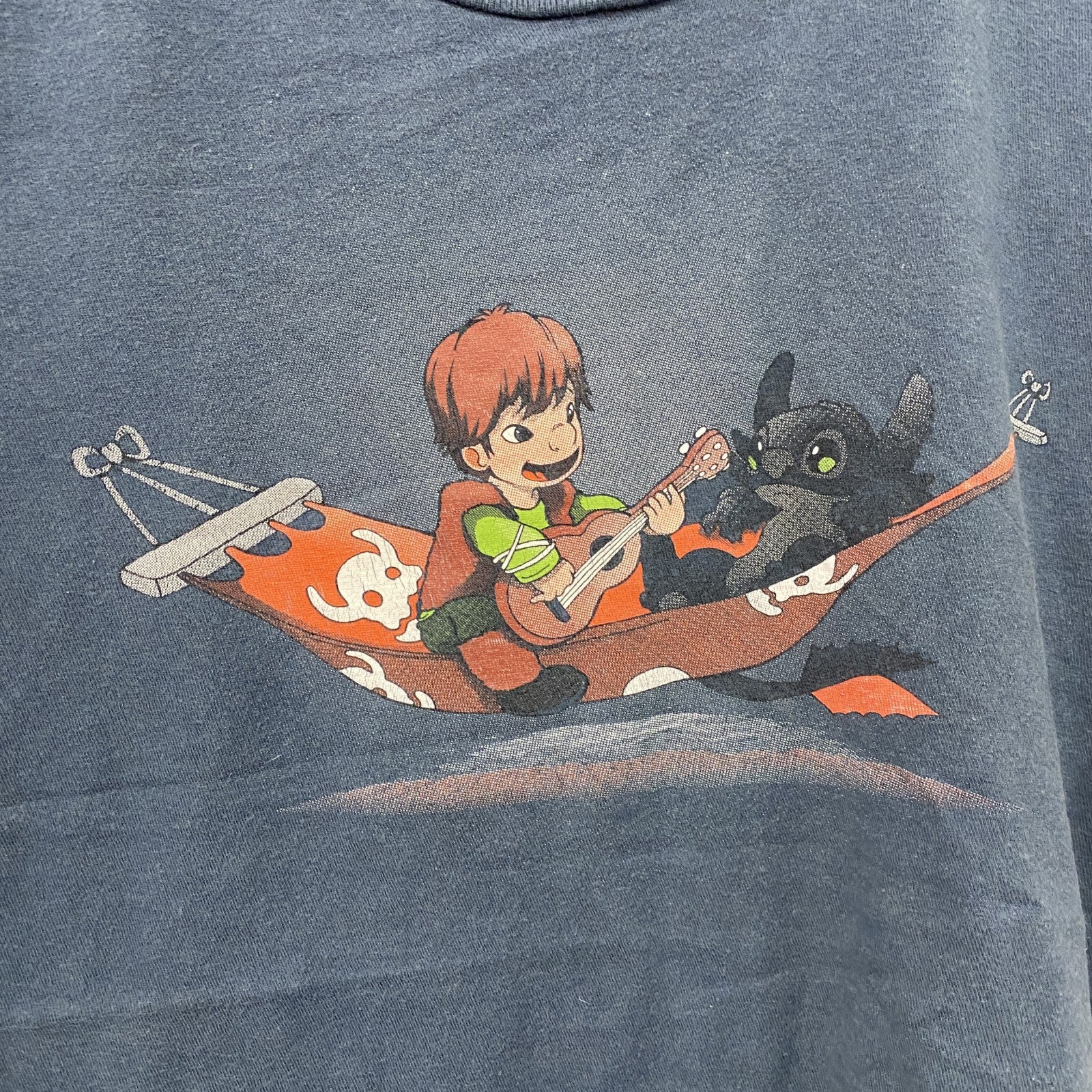 tultex　ヒックとドラゴン　半袖プリントTシャツ　アニメＴ　ムービーＴ　紺　ネイビー　Mサイズ　古着