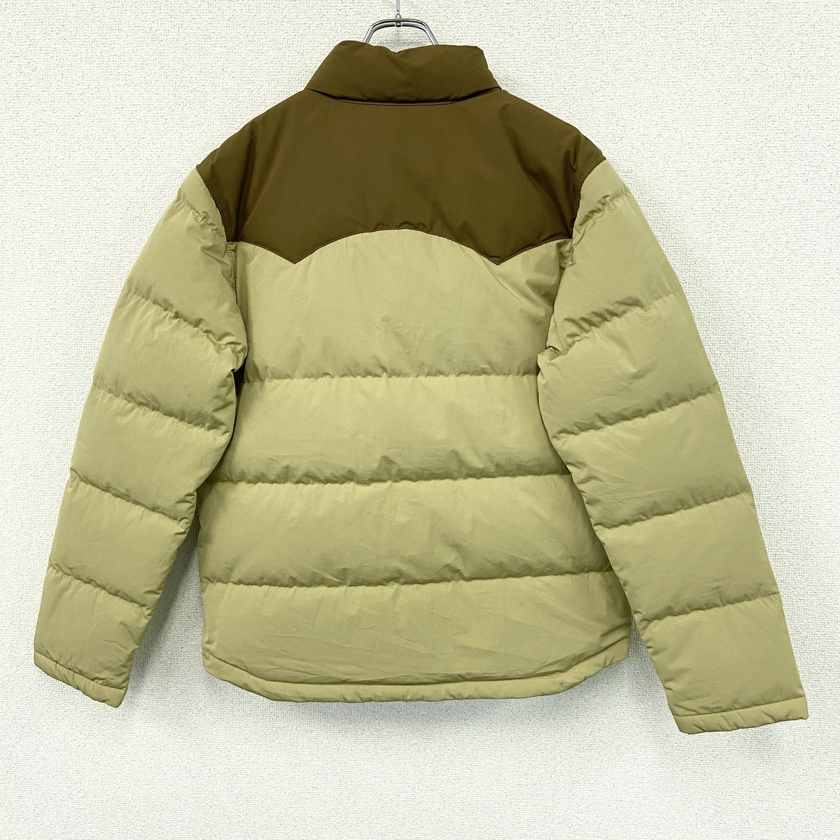 Patagonia　パタゴニア　ダウンジャケット　ダウン75％　バイカラー　茶色　ブラウン　ベージュ　Mサイズ　古着