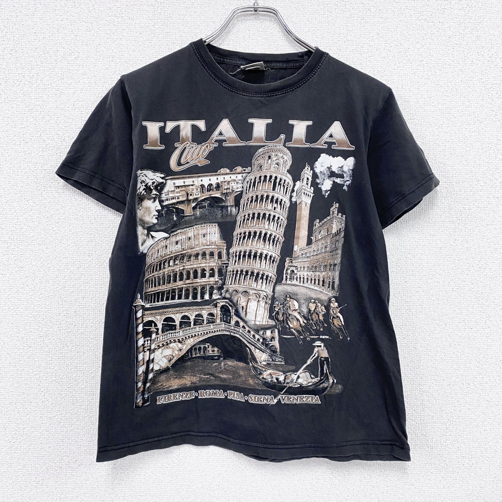 KOKSE　半袖プリントTシャツ　イタリア　ユーロ　アートプリント　ビックロゴ　ダークグレー　Mサイズ　古着