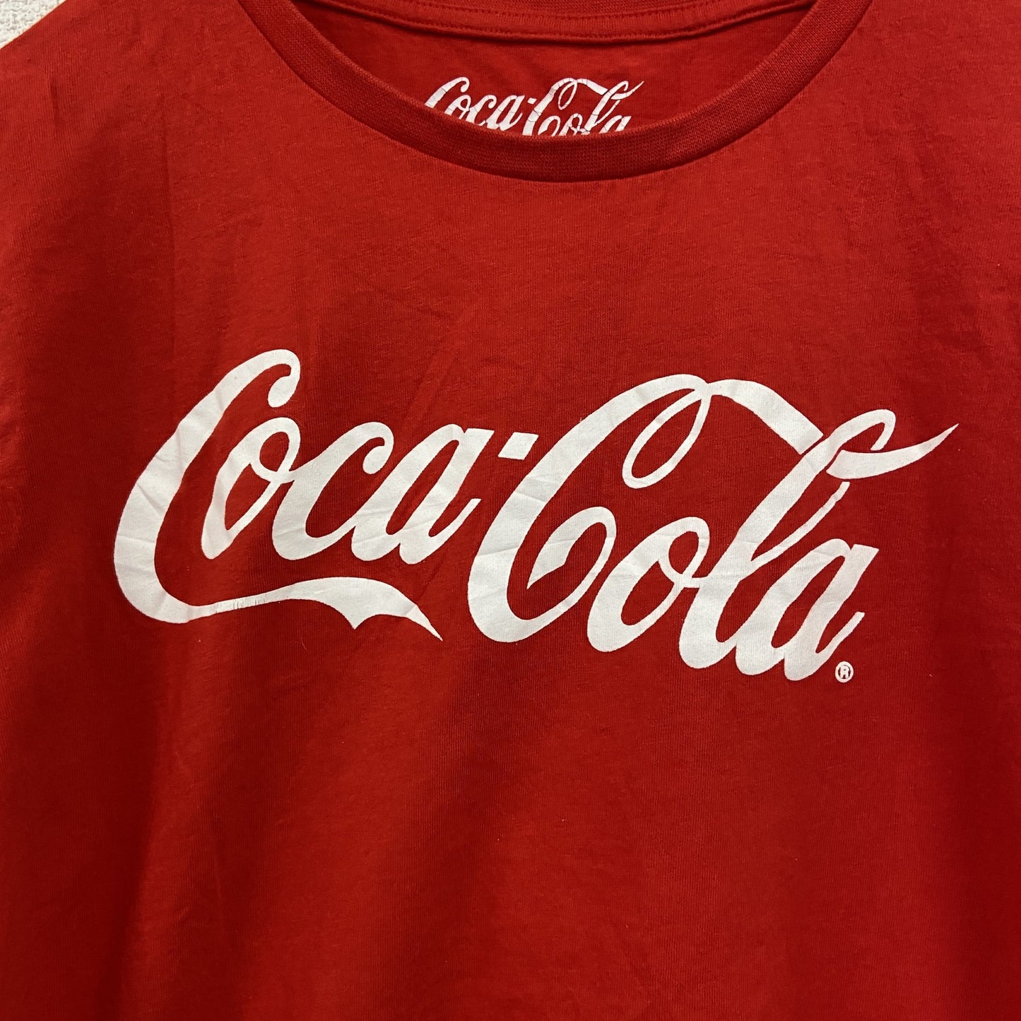 Coca-Cola　コカ・コーラ　半袖プリントTシャツ　企業ロゴ　デカロゴ　赤　レッド　Mサイズ