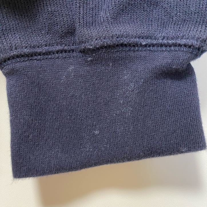 Heritage Cross　スウェット/トレーナー　フェード　前V　刺繍ロゴ　ラグランスリーブ　ワンポイント　紺　ネイビー　Lサイズ　古着