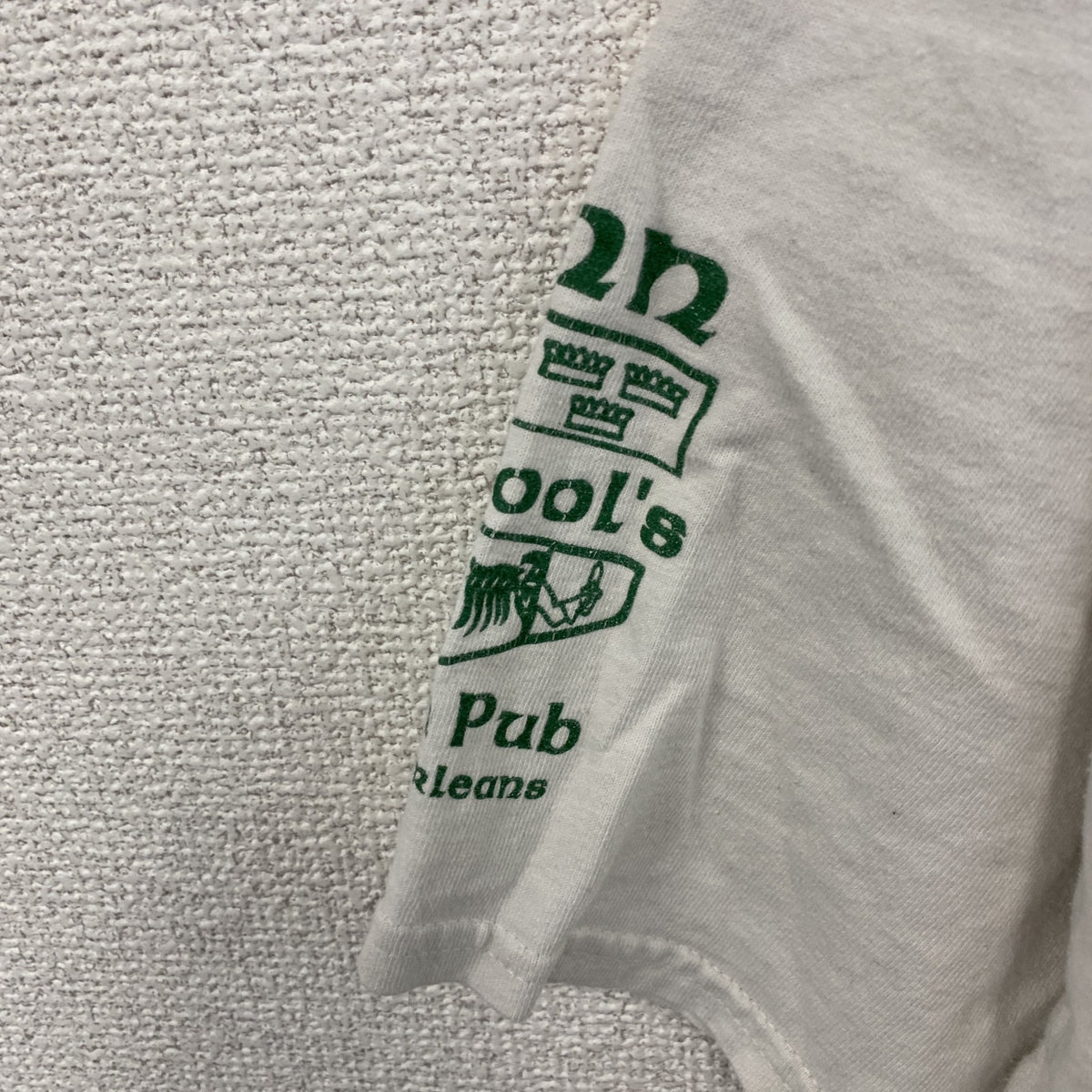GILDAN　ギルダン　半袖プリントTシャツ　ワニ　サッカー　白　ホワイト　XLサイズ　古着