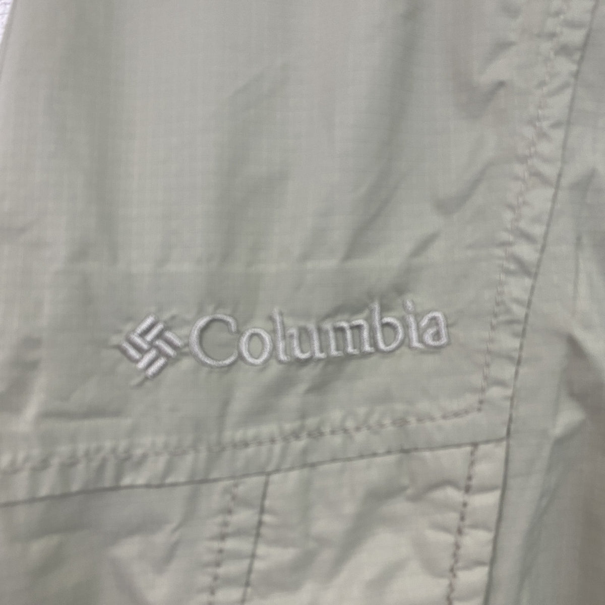 00s　Columbia　コロンビア　ナイロンジャケット　アクティブ　カーキ　Sサイズ　