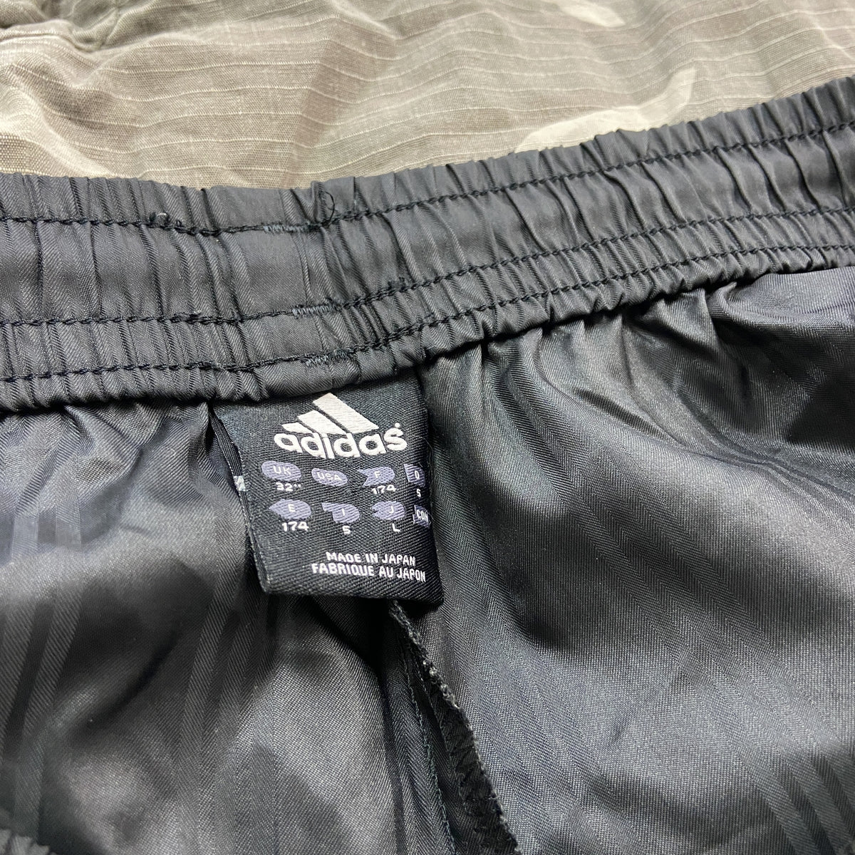 adidas　アディダス　トラックパンツ/トレーニングパンツ　黒　ブラック　Lサイズ　古着