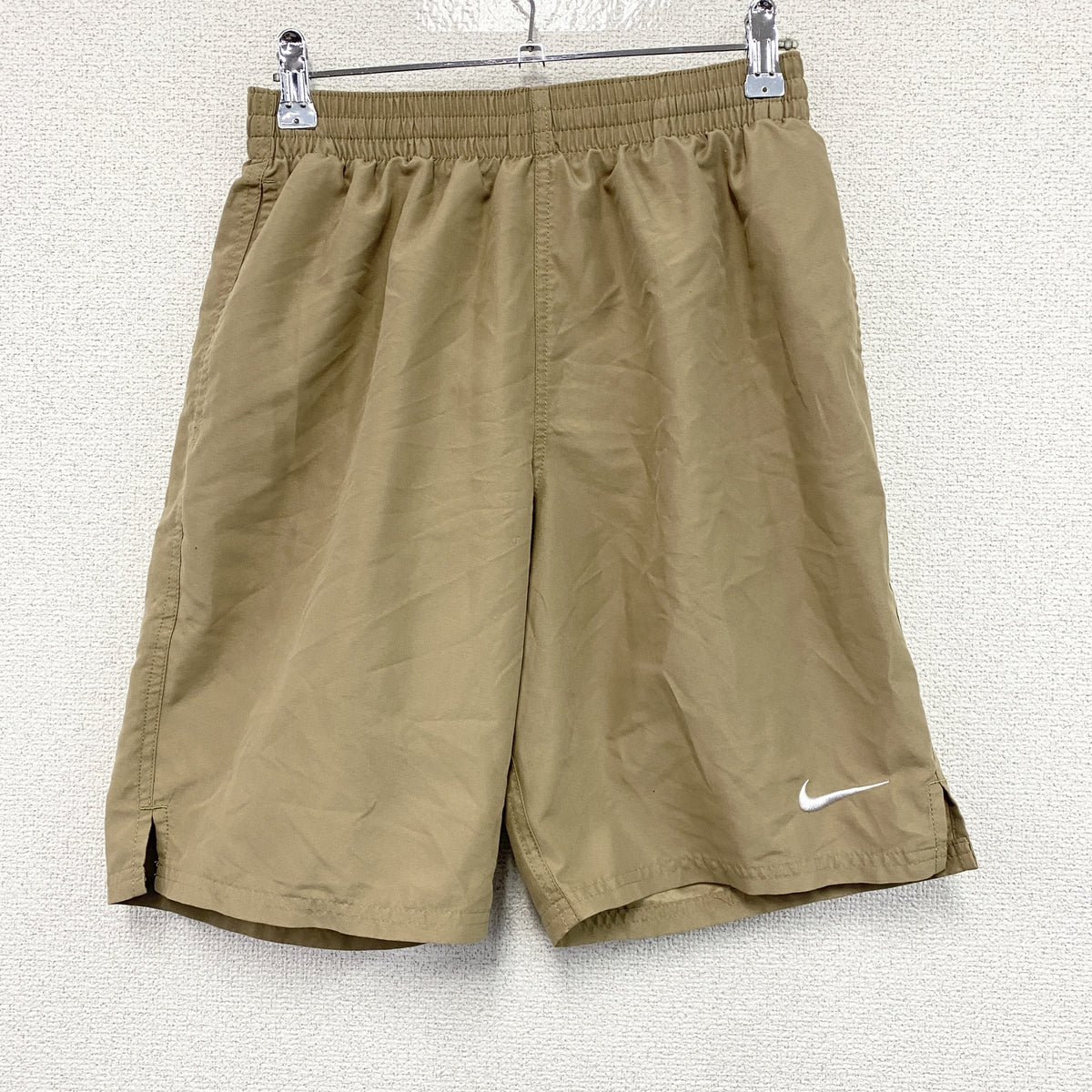 NIKE　ナイキ　ハーフパンツ/ショートパンツ　スウッシュ　ベージュ　Sサイズ　古着