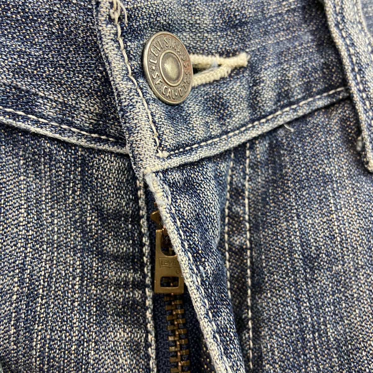Levi's　リーバイス　505　デニムパンツ　ジップフライ　インディゴ　W30サイズ　古着