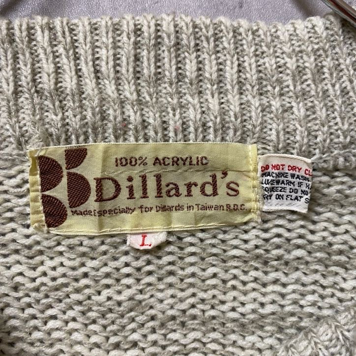 古着　used　Dillard's　長袖ニット　セーター　ノルディック柄　幾何学模様　秋冬服　レトロデザイン　Lサイズ