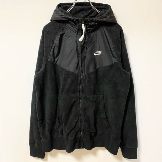 古着 used　NIKE ナイキ　長袖フリースジャケット　フルジップパーカー　ワンポイントロゴ刺繍　黒　ブラック