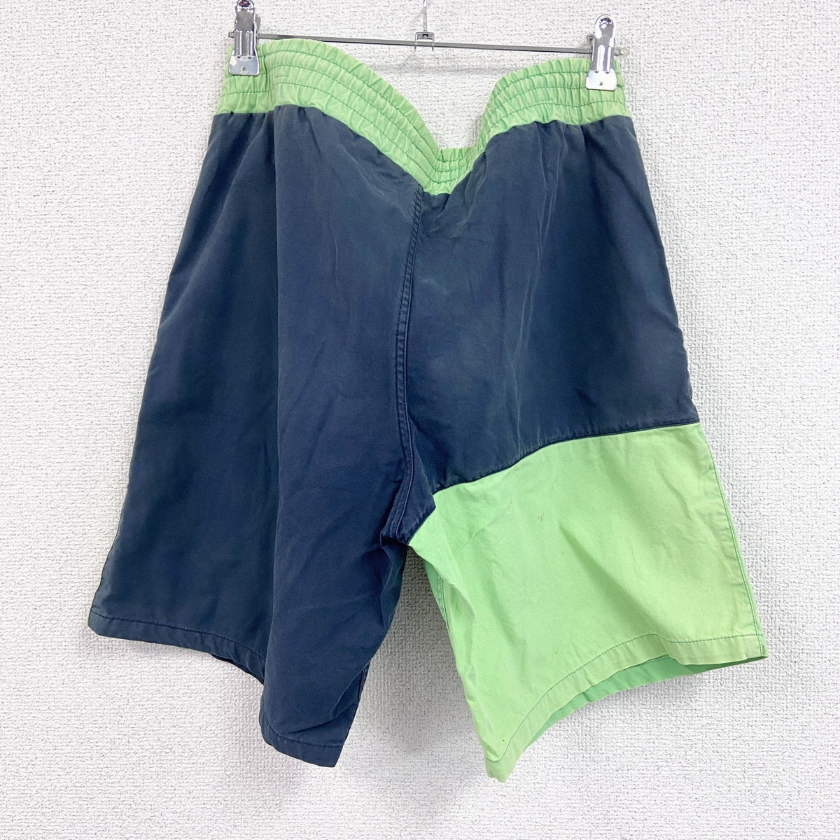 ～80s　adidas　アディダス　デサント　ハーフパンツ/ショートパンツ　バイカラー　グリーン　ネイビー　紺　Mサイズ　　ヴィンテージ　古着