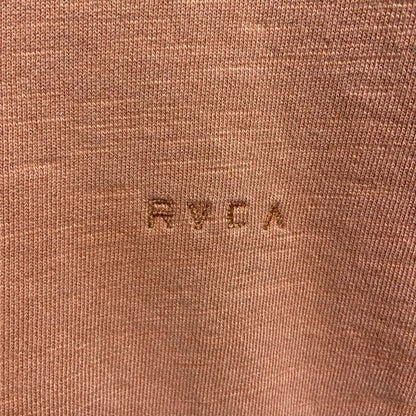 古着 used　RVCA　ルーカ　長袖ワンポイントロゴ刺繍スウェット　トレーナー　クルーネック　オレンジ　秋冬服　Lサイズ