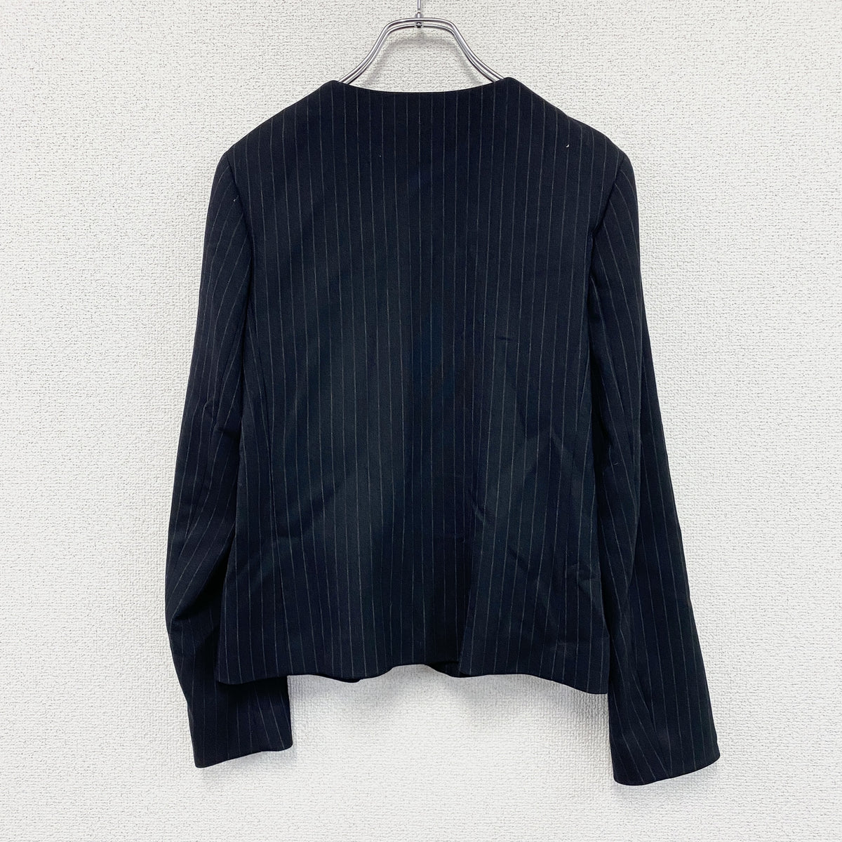 UNIQLO　ユニクロ　ノーカラージップアップジャケット　ストライプ柄　紺　ネイビー　Mサイズ　古着