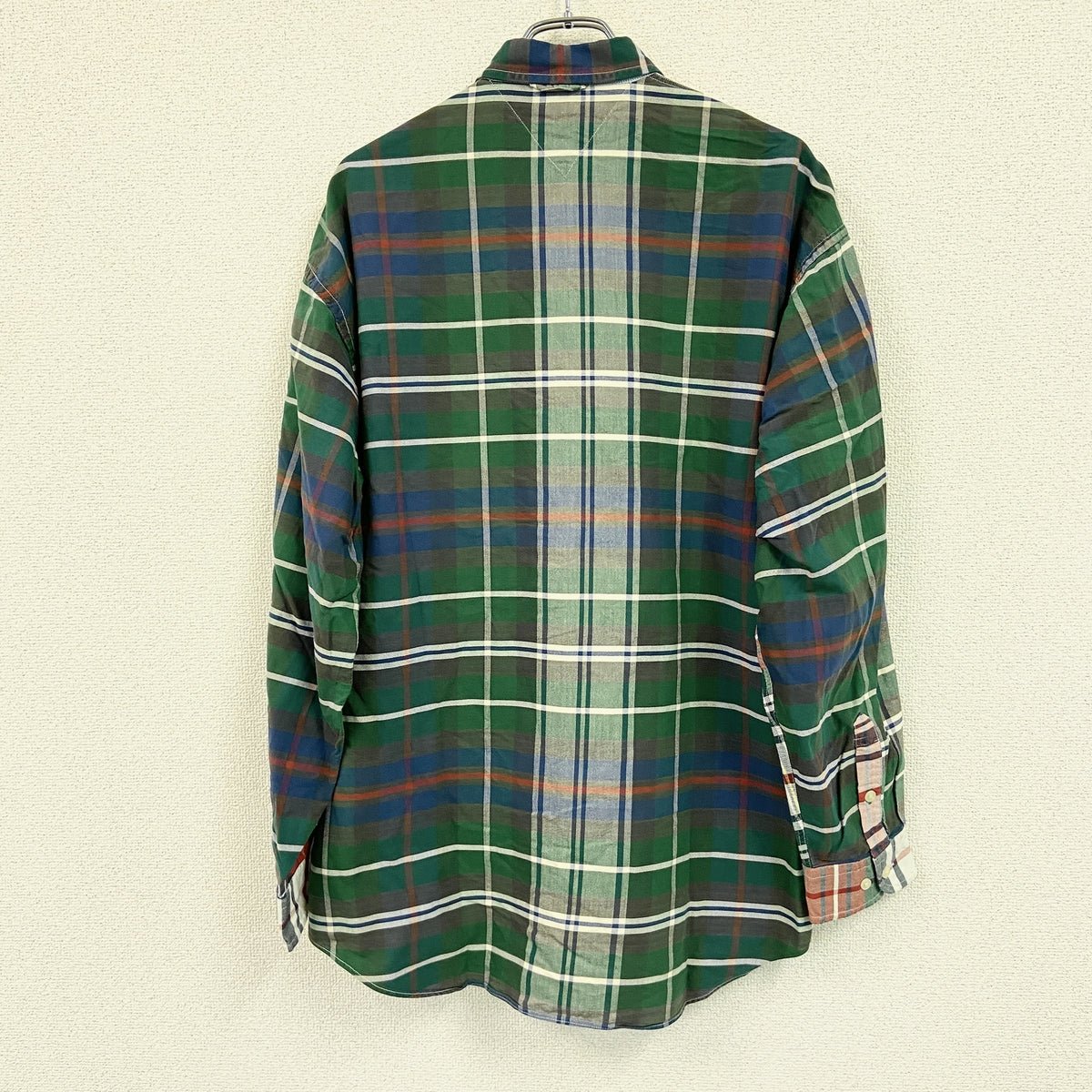 TOMMY HILFIGER　トミーヒルフィガー　長袖ボタンシャツ　チェック柄　マルチカラー　Lサイズ メンズ 古着