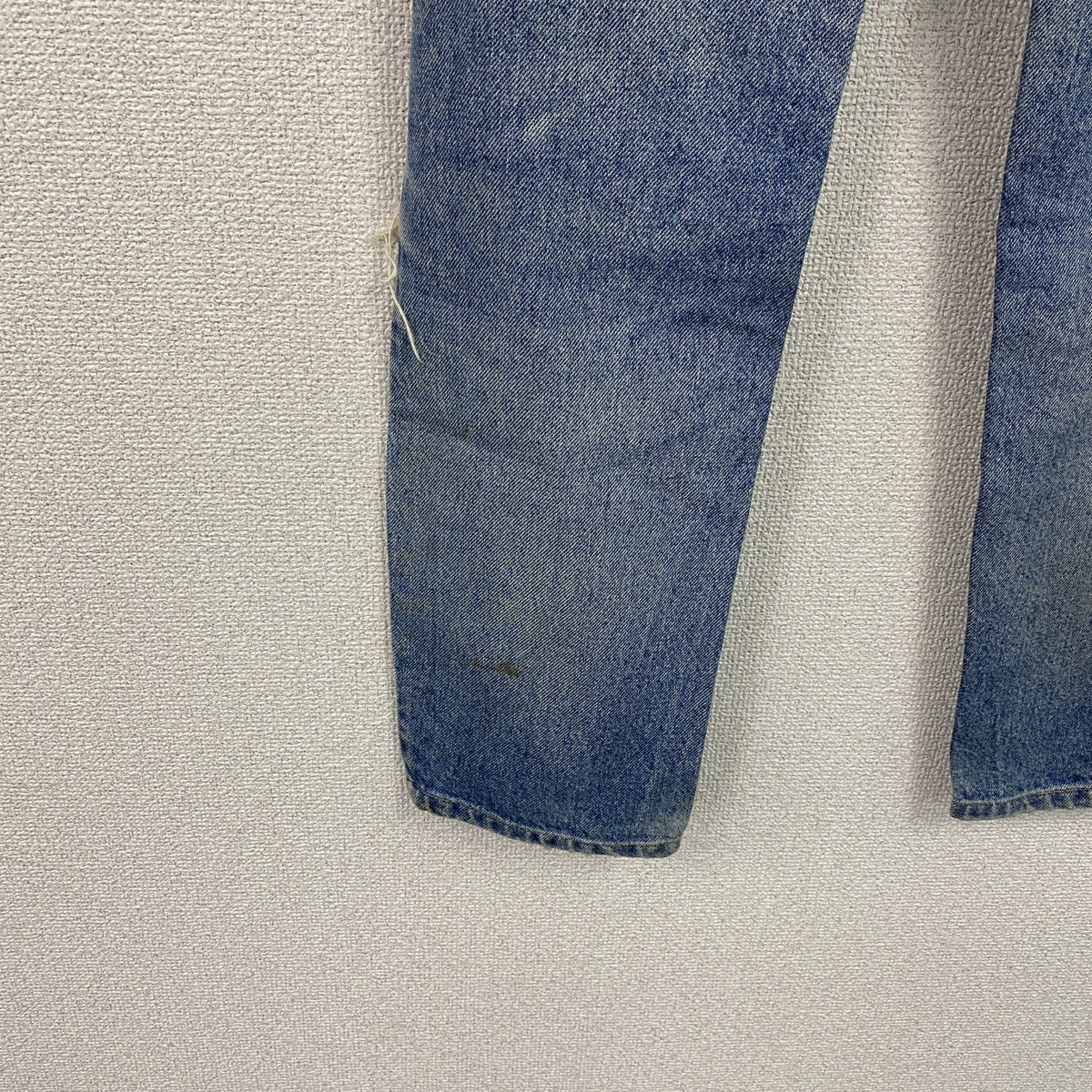 Levi's　リーバイス　606　ダメージデニムパンツ/ジーンズ　ジップフライ　縦落ち　インディゴ　W31サイズ　古着
