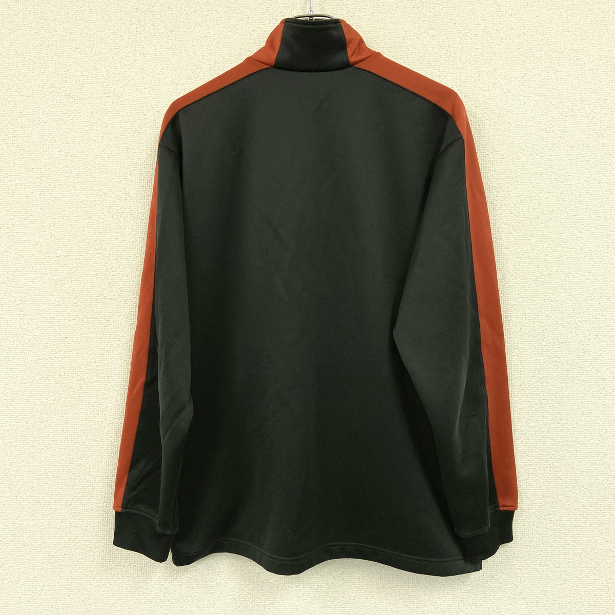 NIKE　ナイキ　トラックジャケット/ジャージ　黒　ブラック　Lサイズ　古着