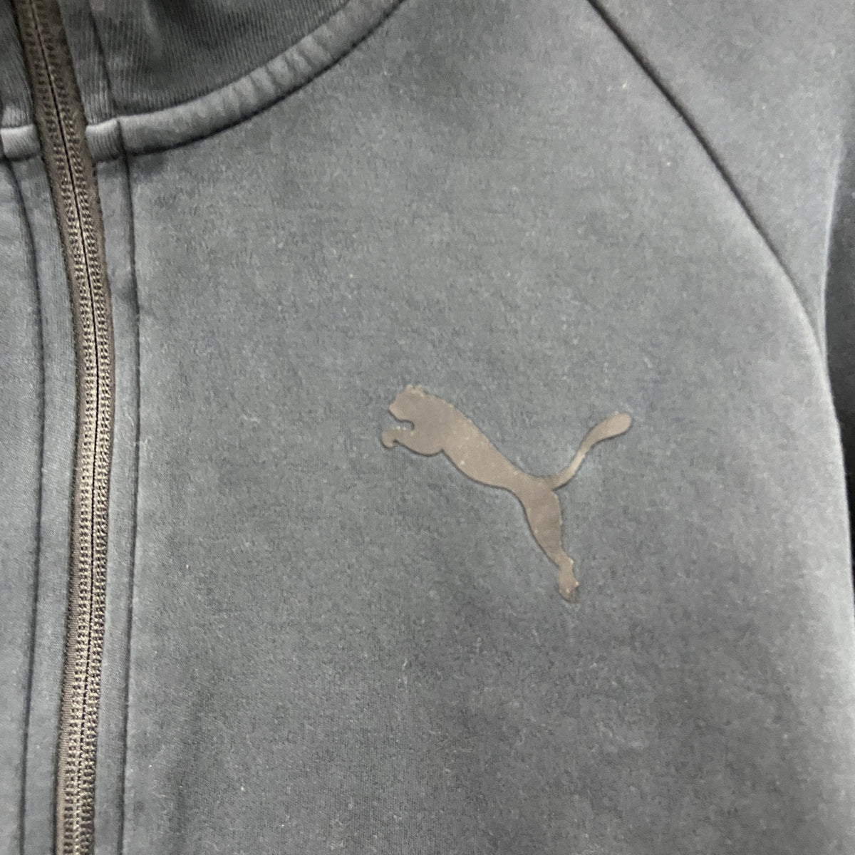PUMA　プーマ　フルジップパーカー/フーディー　黒　ブラック　Lサイズ　古着