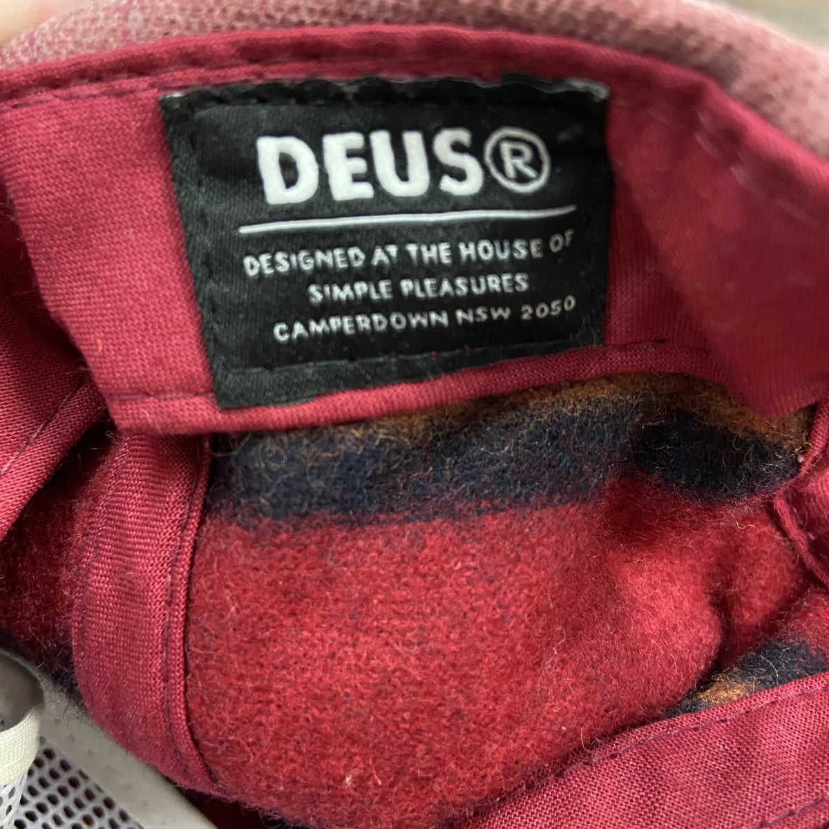 DEUS　6パネルキャップ　ベースボールキャップ　赤　レッド　古着