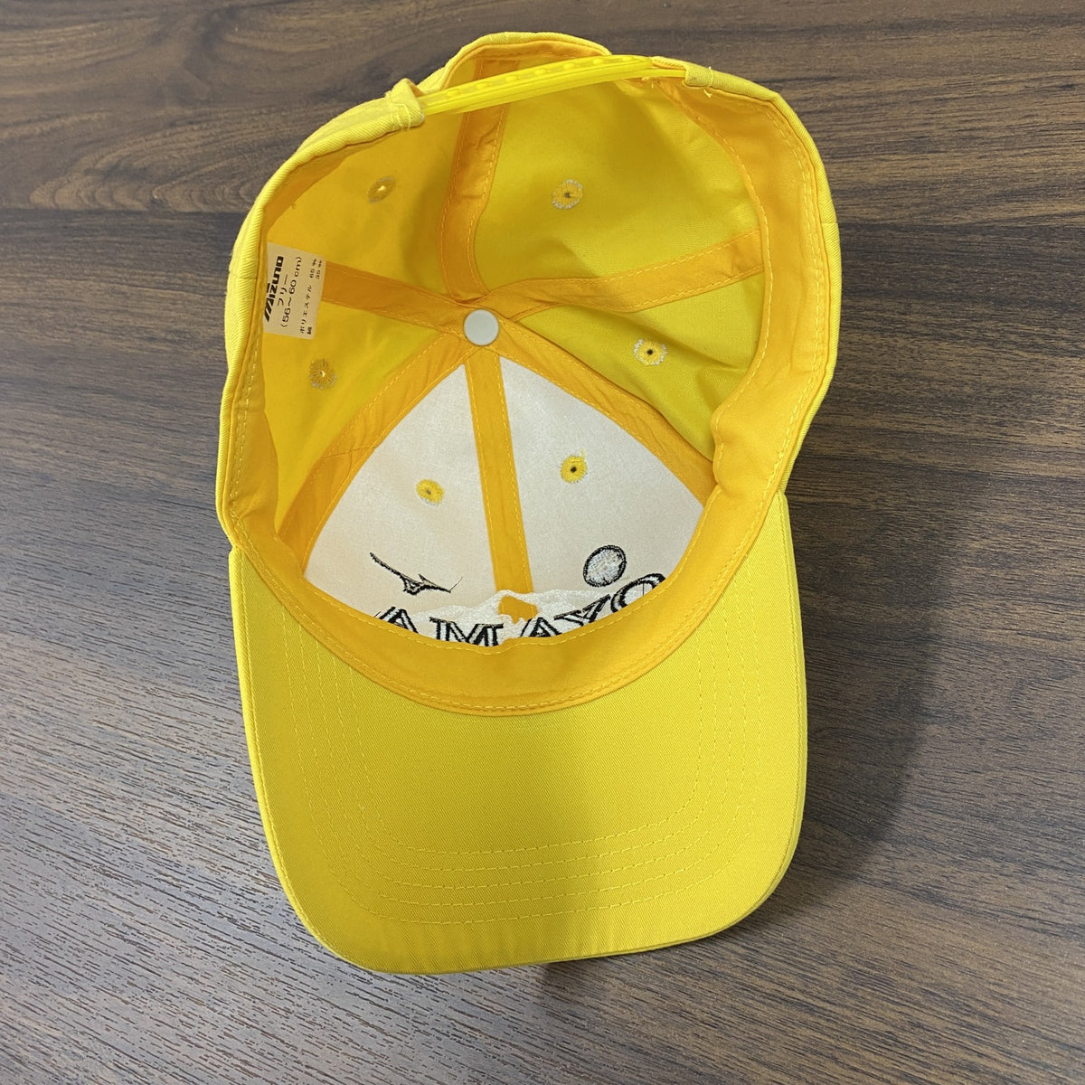 MIZUNO　ミズノ　第38回大山登山マラソン大会　6パネルキャップ　ベースボールキャップ　刺繍ロゴ　黄色　イエロー　フリーサイズ　古着