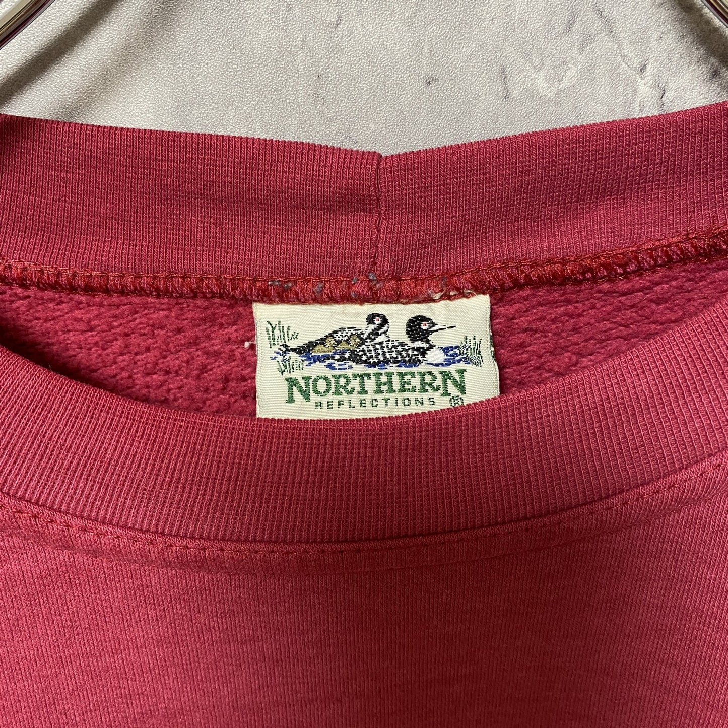 古着 used　NORTHERN　長袖デザイン刺繍スウェット　トレーナー　赤　レトロ　秋冬服　クルーネック　ハート　Lサイズ