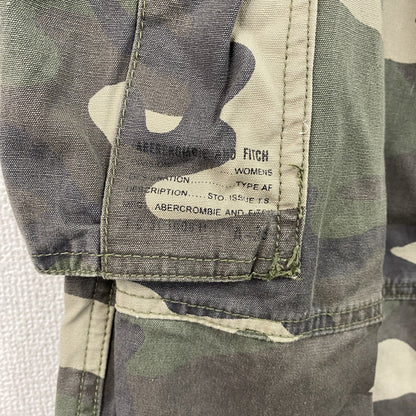 Abercrombie＆Fitch　アバクロ　カーゴパンツ　迷彩　カモフラ柄　カーキ　2サイズ