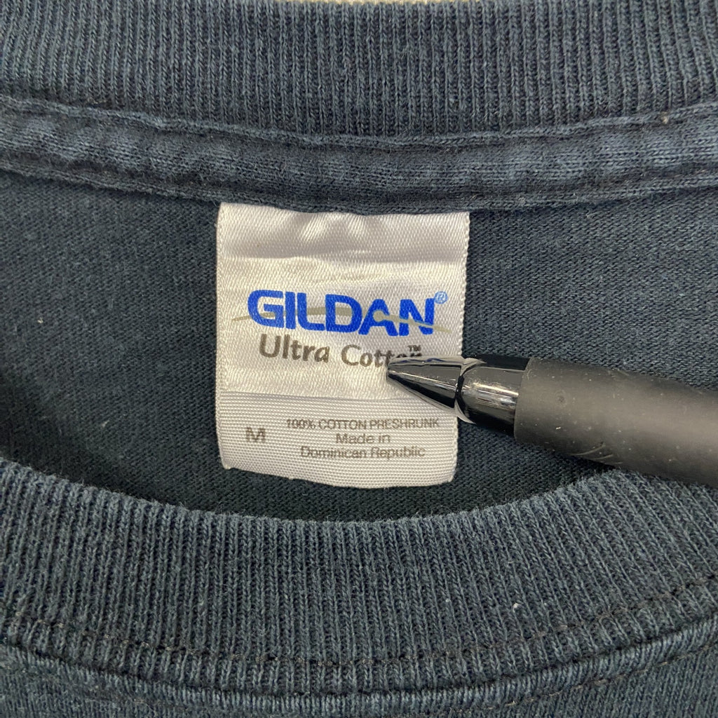 GILDAN ギルダン　半袖プリントデザインTシャツ　クルーネック　WE ARE TECH　黒　ブラック　Mサイズ　古着