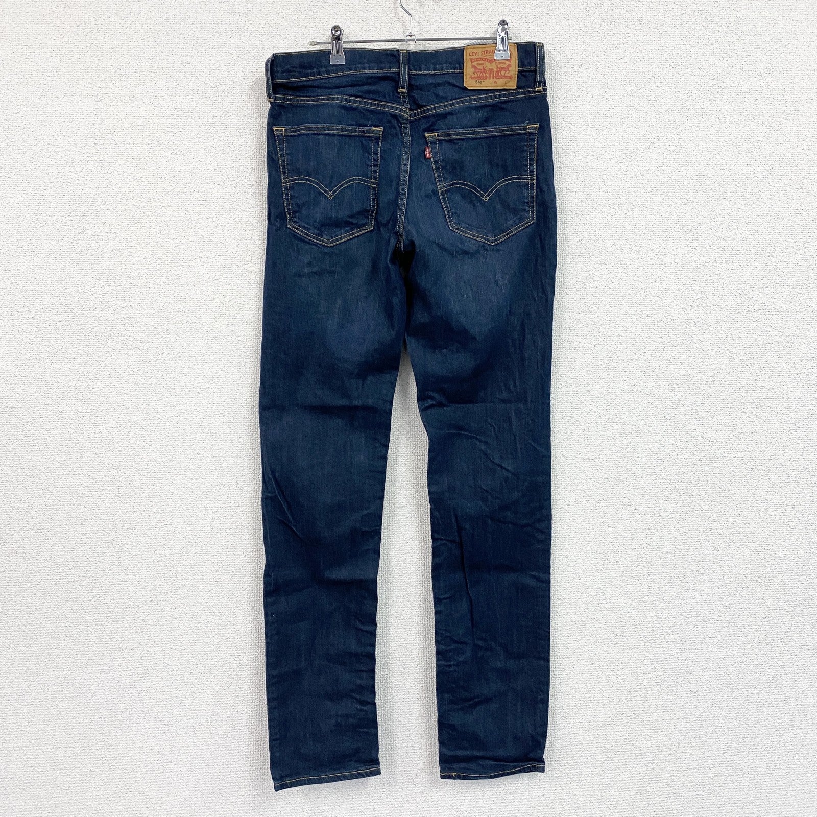 Levi’s　リーバイス　541　デニムパンツ/ジーンズ　ジップフライ　鬼ヒゲ　縦落ち　インディゴ　W32サイズ　古着