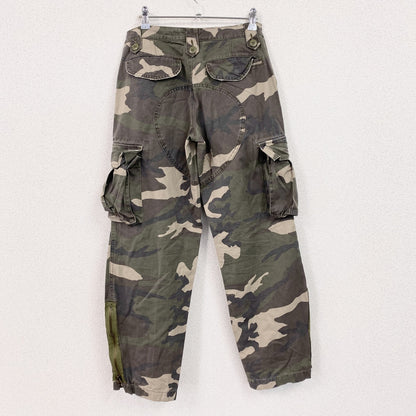 Abercrombie＆Fitch　アバクロ　カーゴパンツ　迷彩　カモフラ柄　カーキ　2サイズ