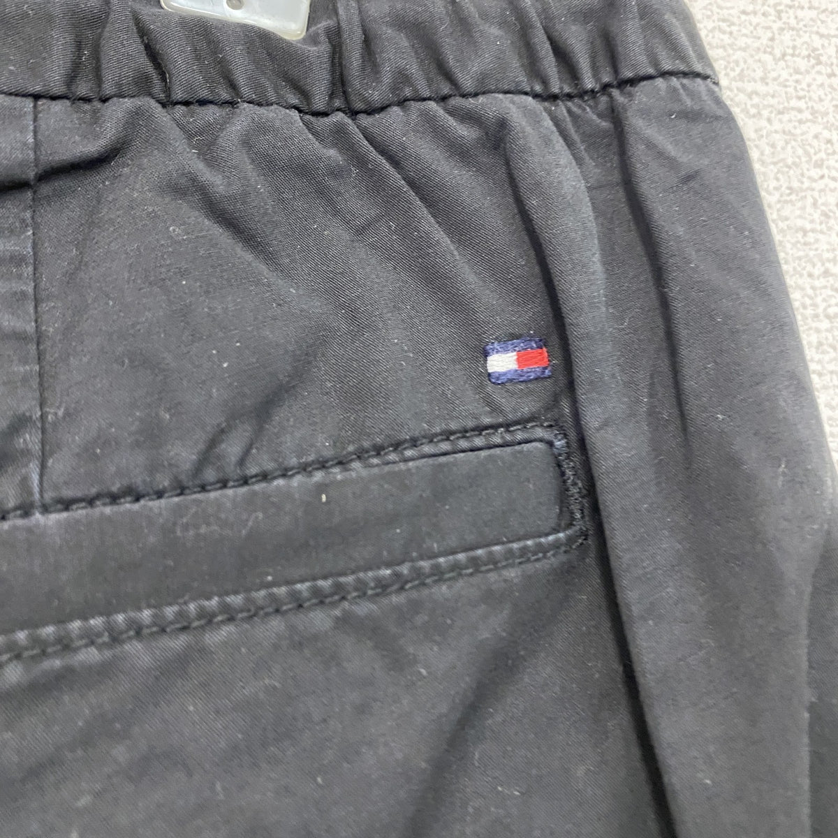 TOMMY HILFIGER　トミーヒルフィガー　イージーパンツ　黒　ブラック　Mサイズ メンズ コットン ポリウレタン 古着