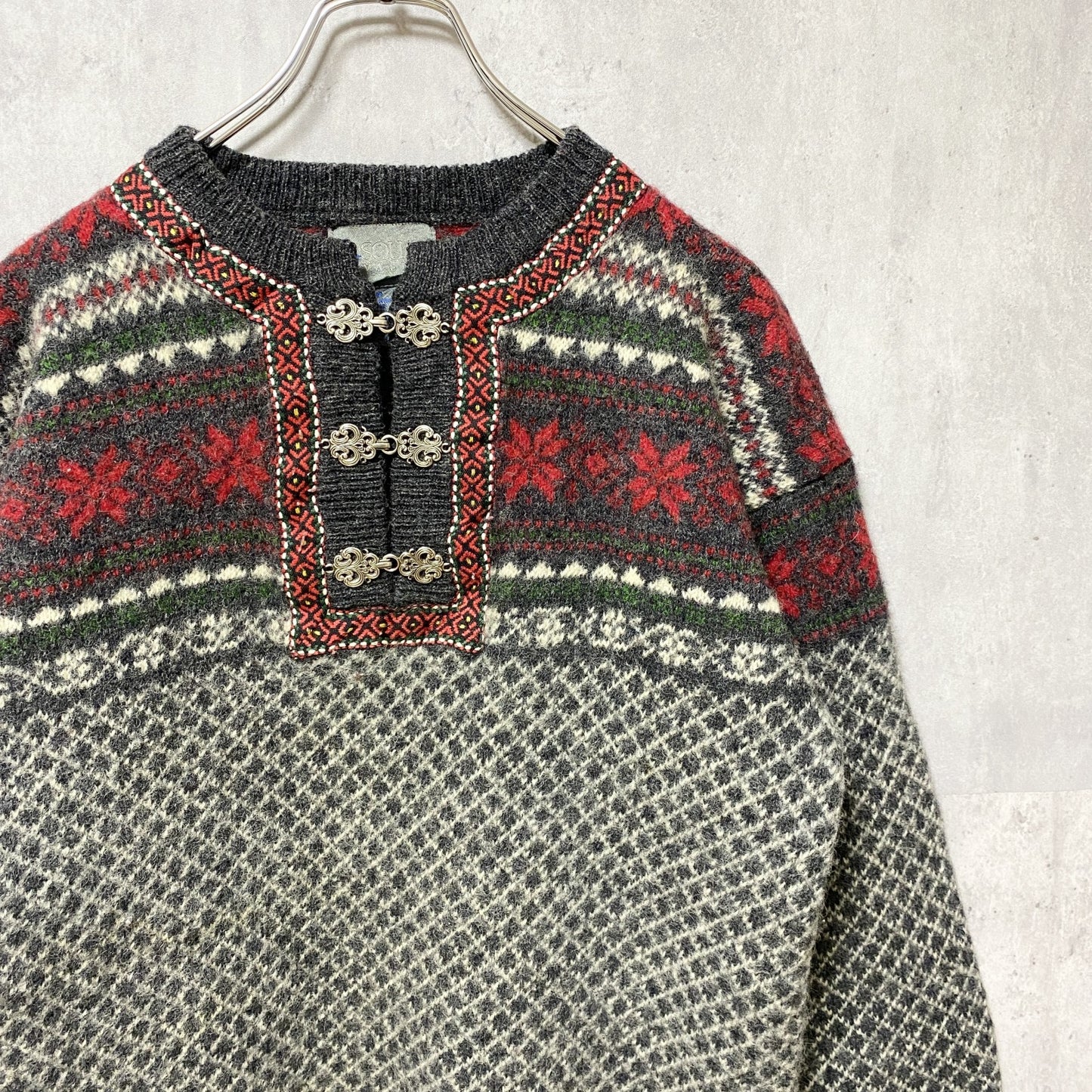 古着　used　SQUAW VALLEY　長袖ハーフボタンニット　セーター　ノルディック柄　北欧　雪柄　秋冬服　Mサイズ