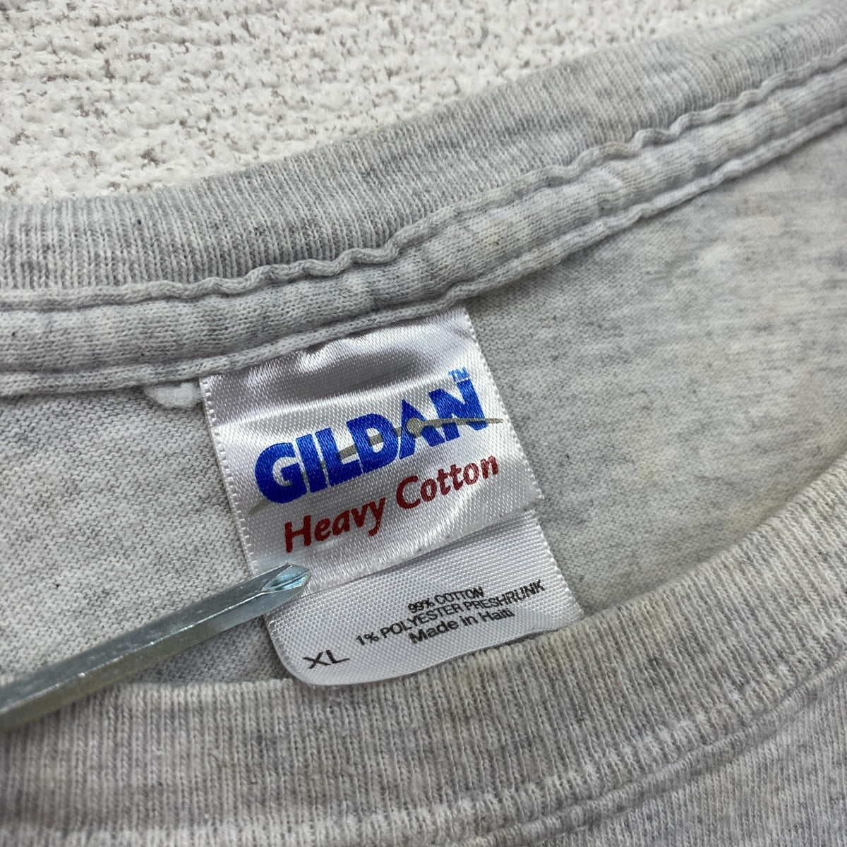GILDAN　ギルダン　半袖プリントイラストTシャツ　Vintage Tatra T87　灰色　グレー　XLサイズ　古着