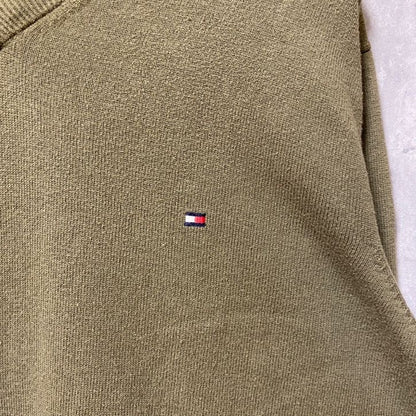 古着　used　TOMMY HILFIGER トミーヒルフィガー　長袖Vネックニット　セーター　カーキ　ワンポイントロゴ　Lサイズ