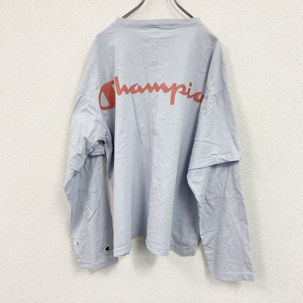 Champion　チャンピオン　長袖プリントTシャツ/ロンT　デカロゴ　刺繍ロゴ　水色　ライトブルー　FREEサイズ　古着