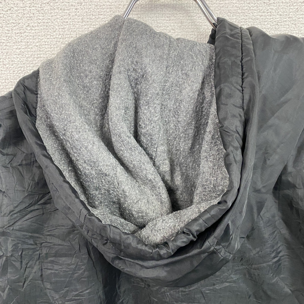 ～90s　GTM SPORTSWEAR　フルジップナイロンジャケット　刺繍ロゴ　アーチプリント　ワンポイント　黒　ブラック　Mサイズ　　ヴィンテージ　古着
