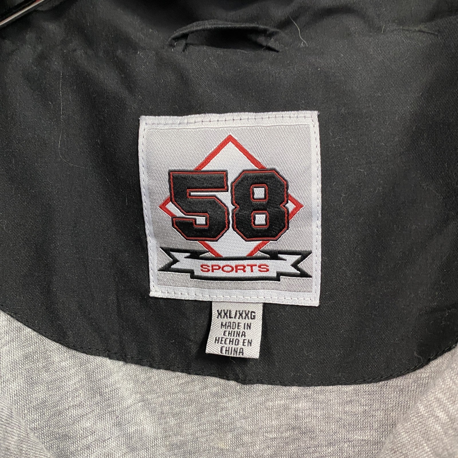 90s～　58 SPORTS　ハーフジッププルオーバージャケット　ワッペン　ラグランスリーブ　黒　ブラック　赤　レッド　2XLサイズ　　ヴィンテージ　古着