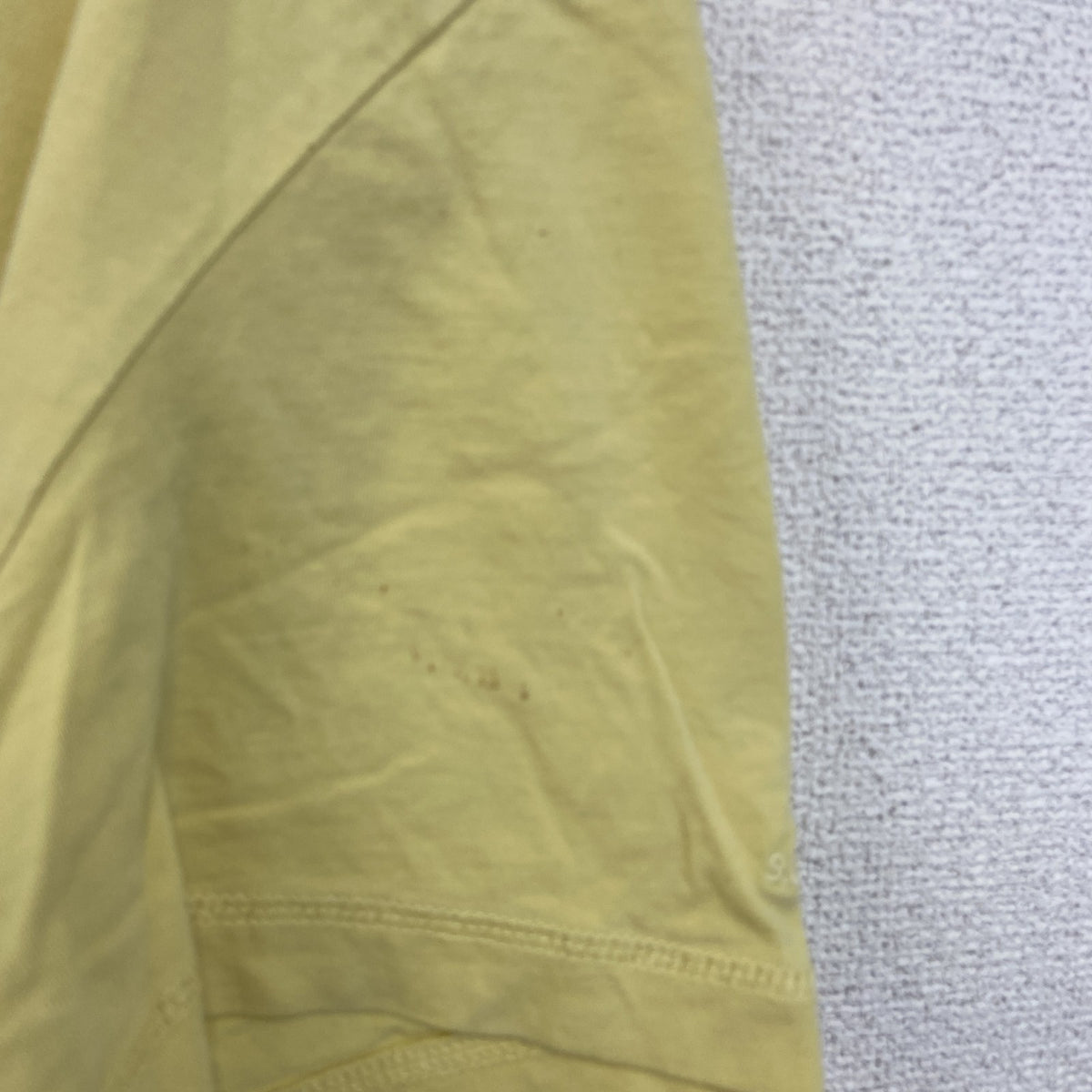 LIVING CASUAL　半袖プリントTシャツ　REAL FASHION　クルーネック　黄色　イエロー　XXLサイズ　古着