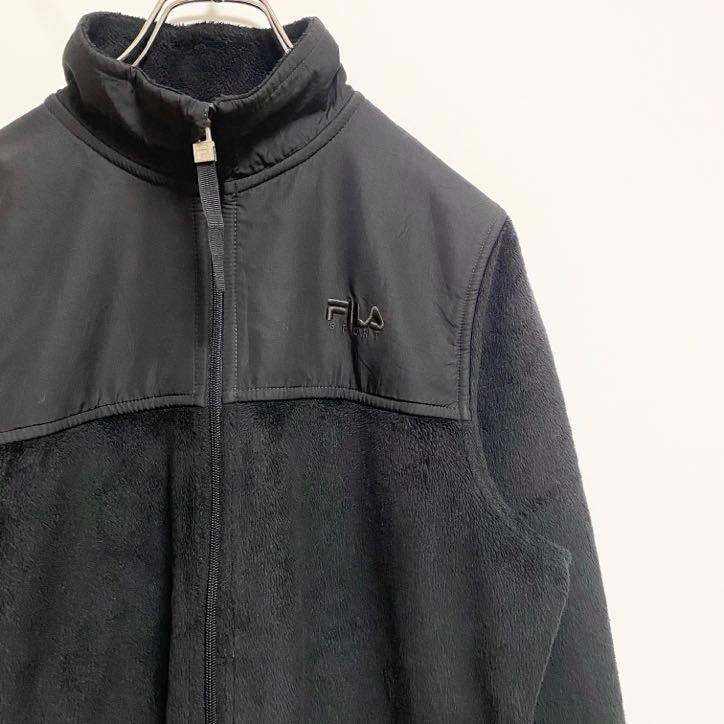 古着 used　FILA SPORT　長袖異素材切替フリースジャケット　ハイネックアウター　ポイント刺繍　黒　ブラック　Mサイズ