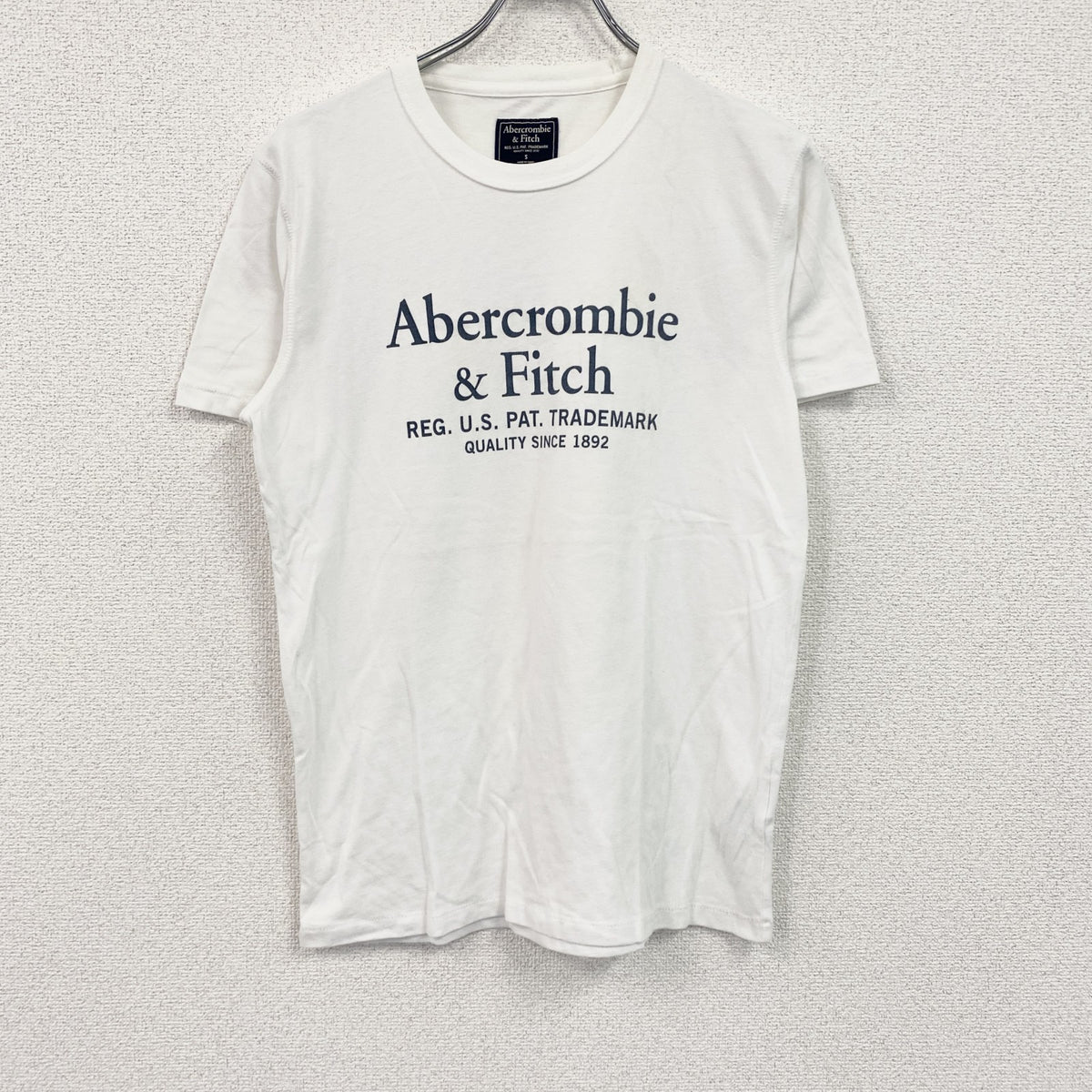 Abercrombie&Fitch　アバクロンビー&フィッッチ　半袖プリントTシャツ　シングルステッチ　白　ホワイト　Sサイズ　古着