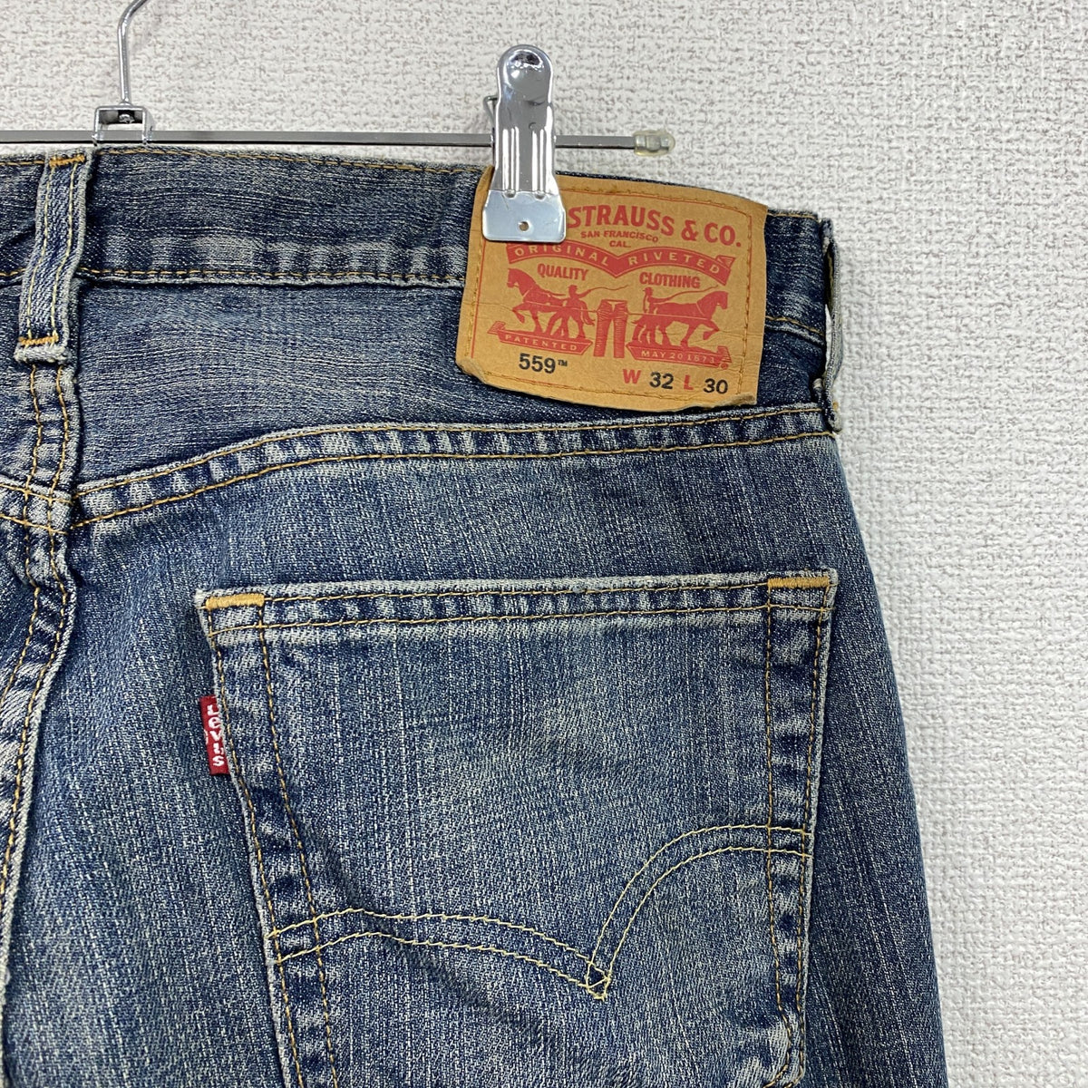Levi’s　リーバイス　559　デニムパンツ/ジーンズ　ジップフライ　縦落ち　インディゴ　W32サイズ　古着