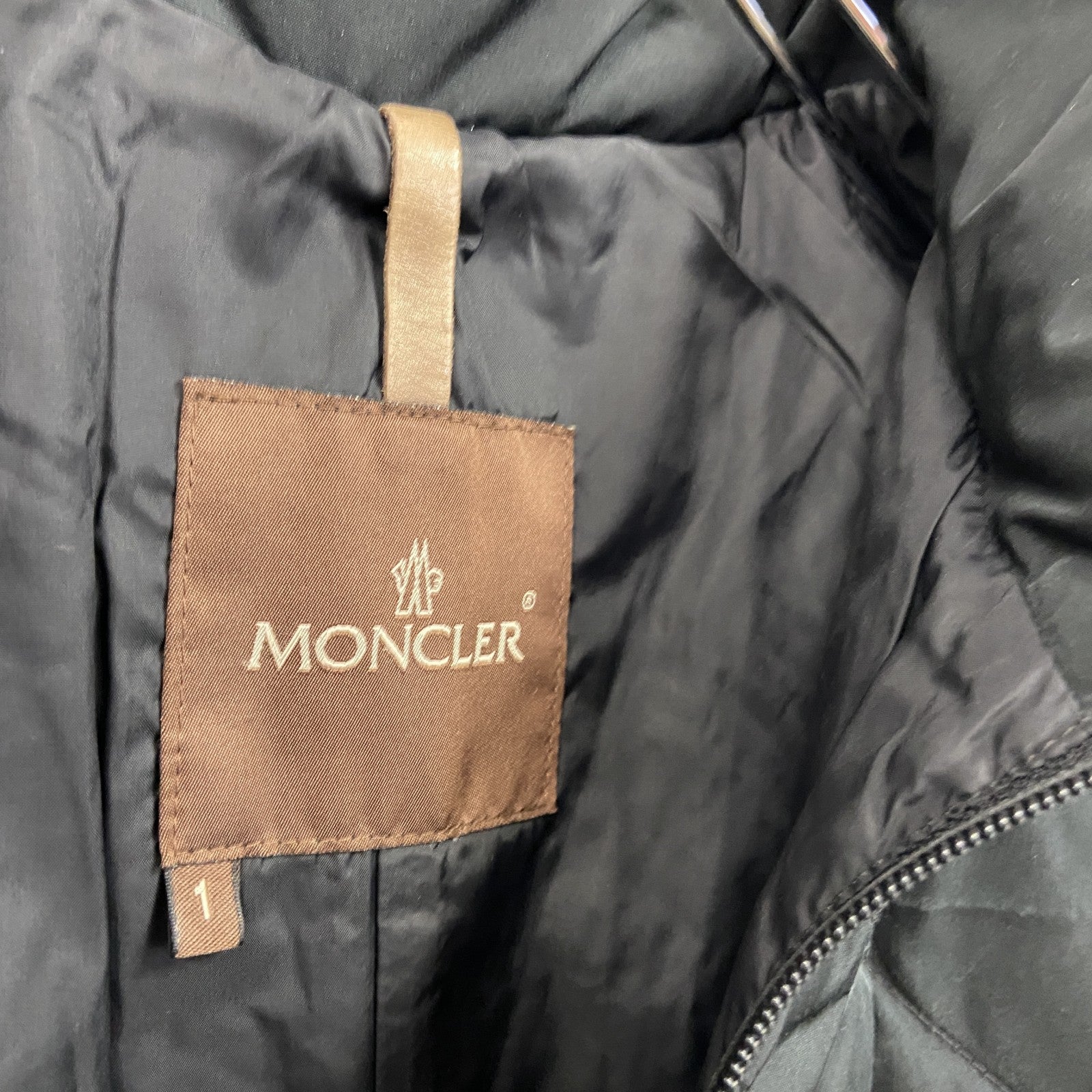 MONCLER　モンクレール　ダウンコート　キルティングコート　黒　ブラック　1サイズ　古着