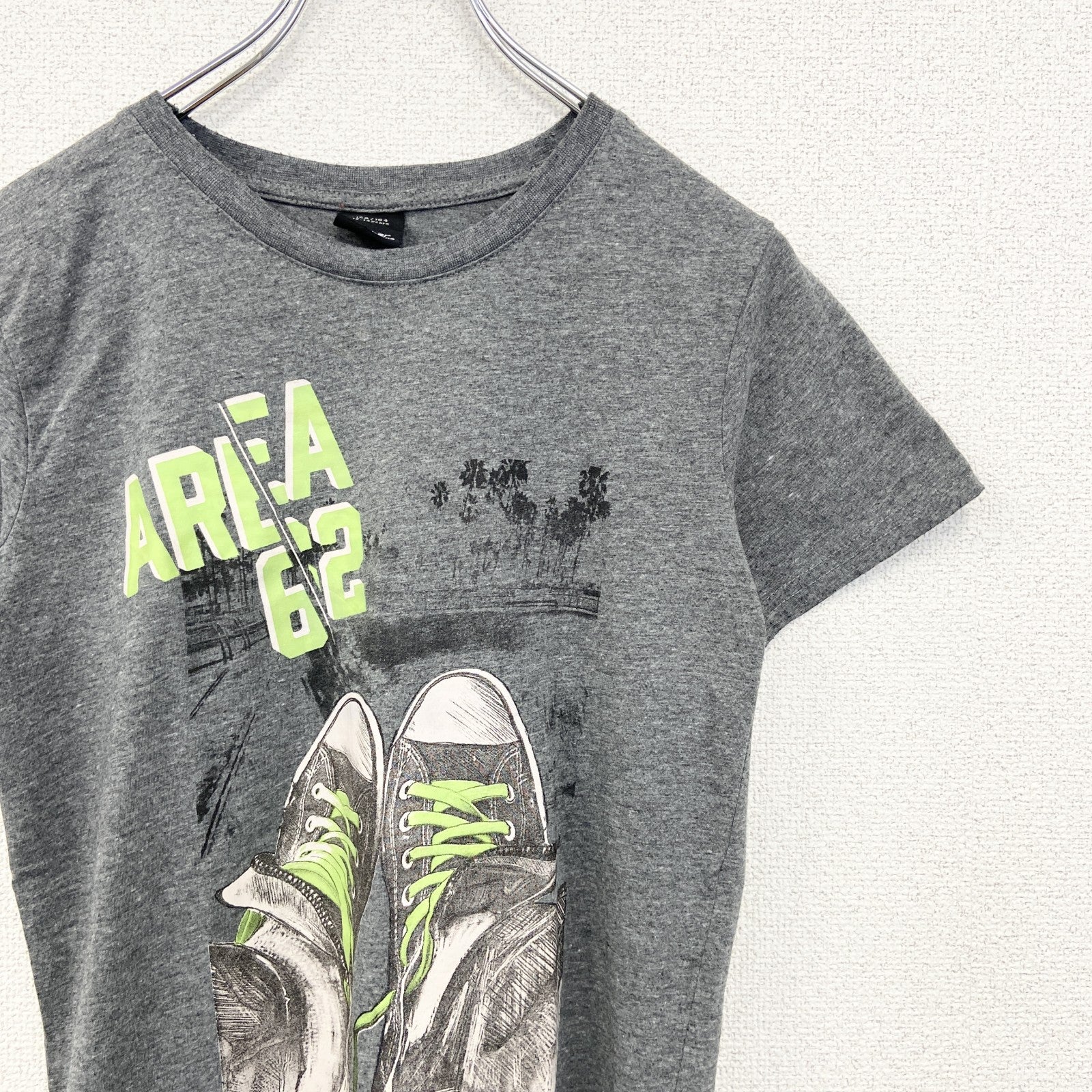 chapter Young　半袖プリントTシャツ　AREA62　スニーカー　クルーネック　レトロ　グレー　灰色　Mサイズ　古着