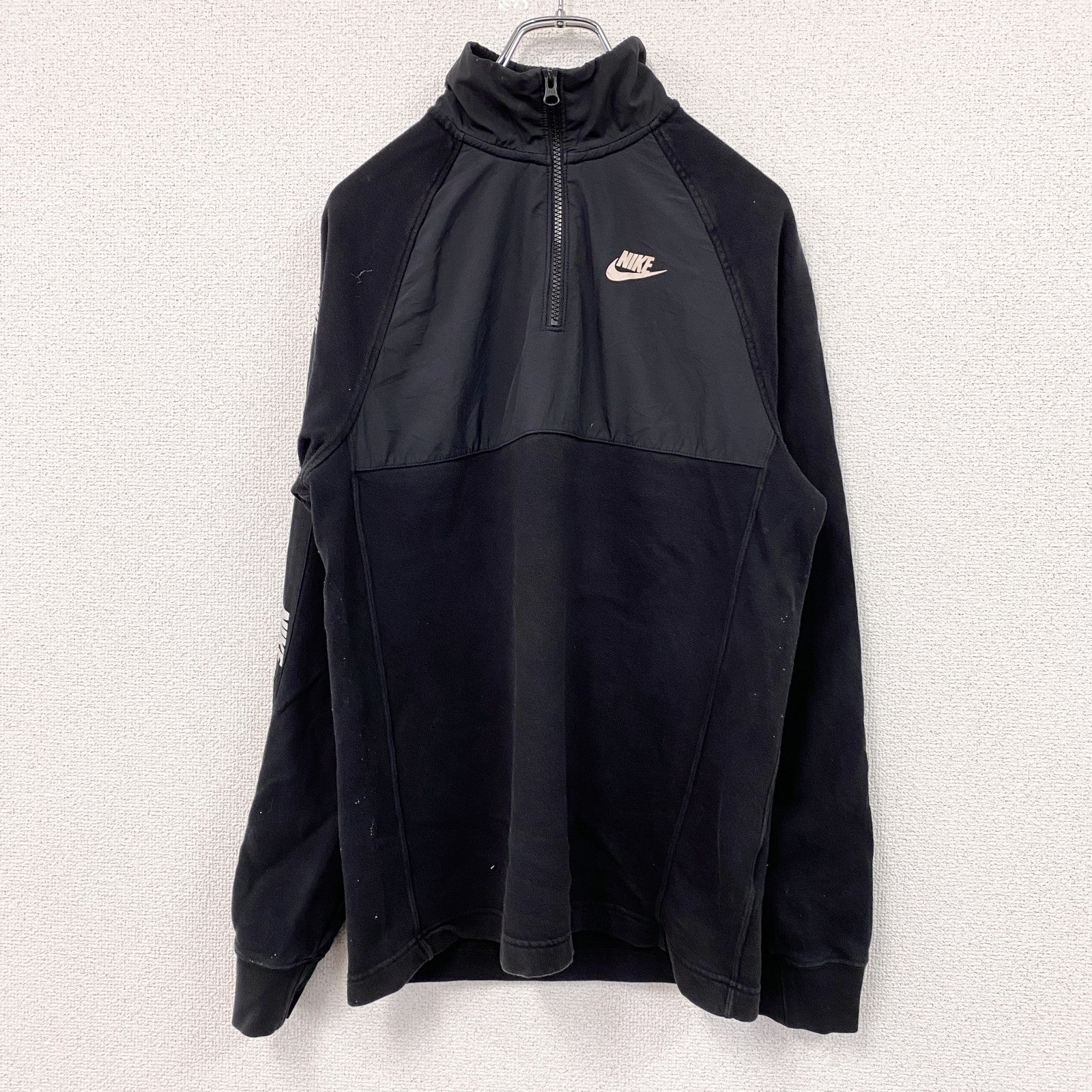 NIKE　ナイキ　長袖ハーフジップジャケット　黒　ブラック　XSサイズ　古着