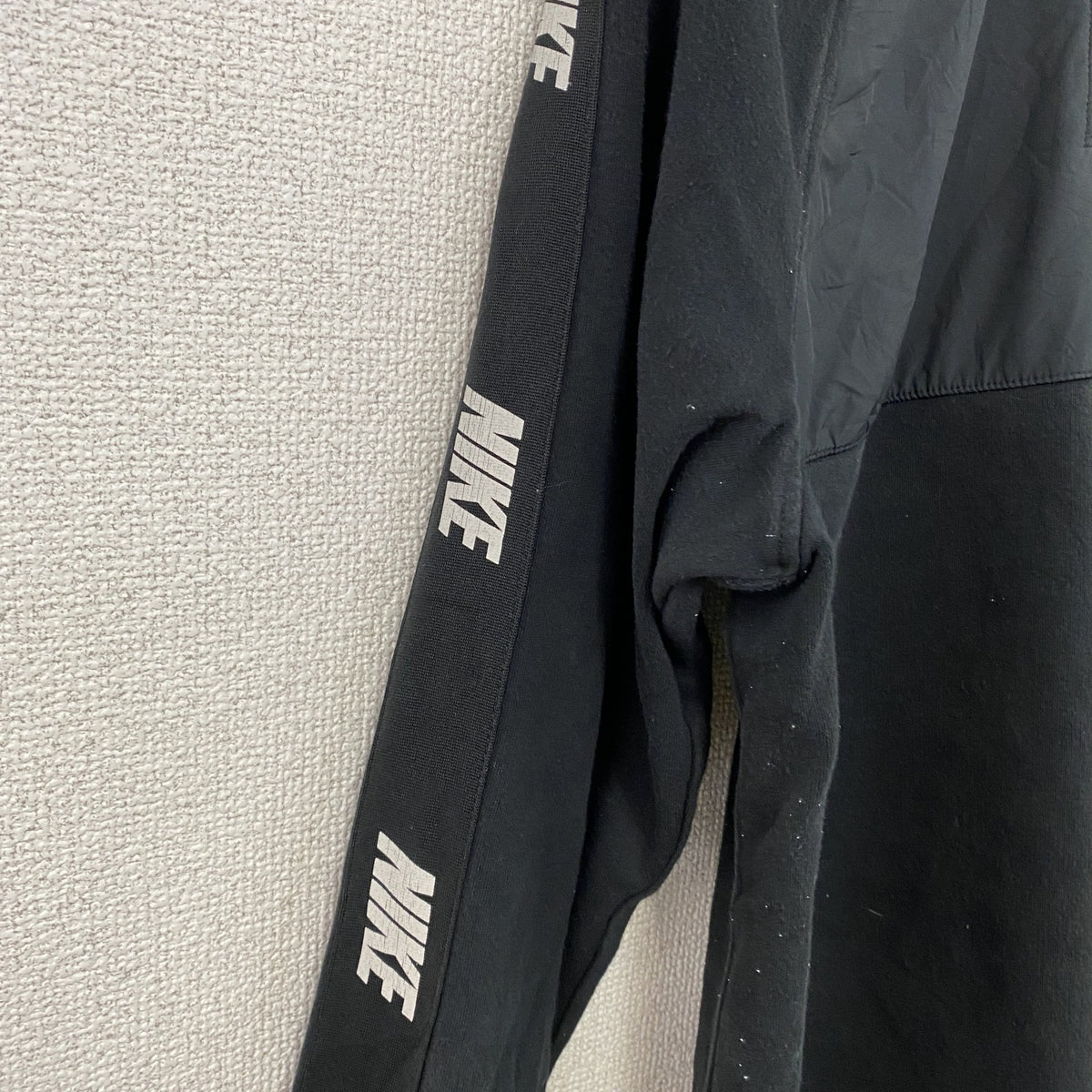 NIKE　ナイキ　長袖ハーフジップジャケット　黒　ブラック　XSサイズ　古着