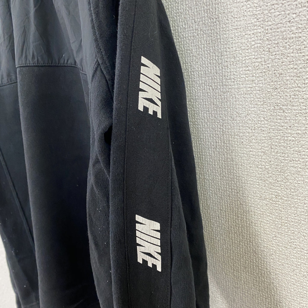 NIKE　ナイキ　長袖ハーフジップジャケット　黒　ブラック　XSサイズ　古着