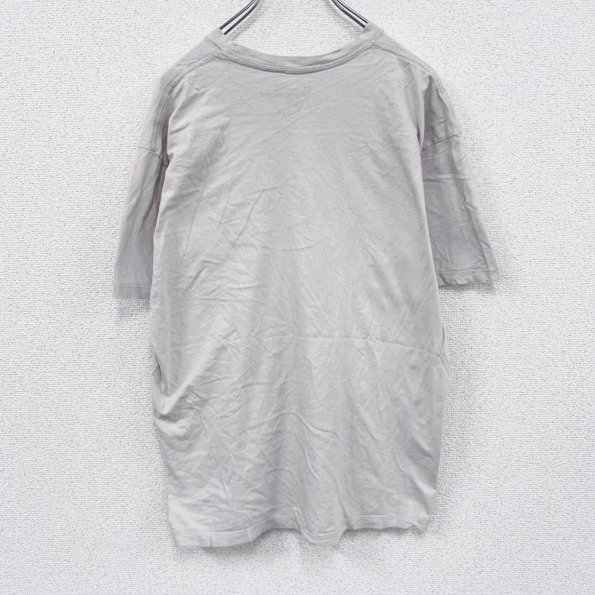 Threadless　スレッドレス　ロジェリオプール　半袖プリントイラストTシャツ　クルーネック　灰色　グレー　Lサイズ カットソー メンズ コットン 古着